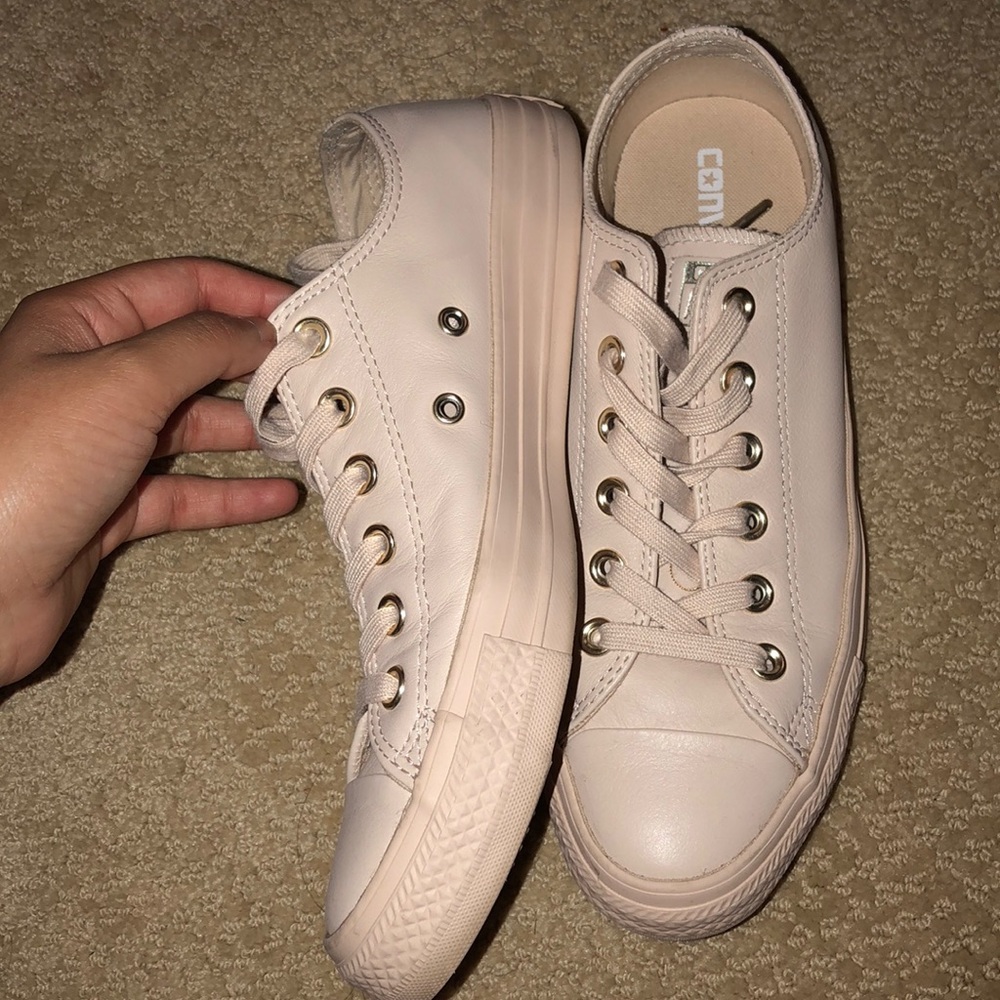 Nude/ pink/ leather converse